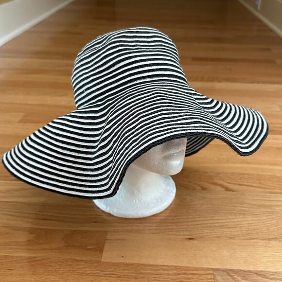 The Hats Company by Filippo Catarzi Made in Italy Wide Brim Sun Hat - Picture 1 of 9